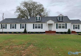 2465 Hine St S, Athens, AL 35611