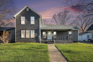 101 E 4th St, Buchanan, MI 49107