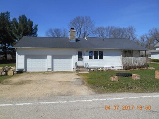 205 Juneau St, Lowell, WI 53557