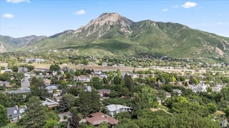 4560 S Wallace Ln, Holladay, UT 84117