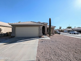7059 W Gardenia Ave, Glendale, AZ 85303