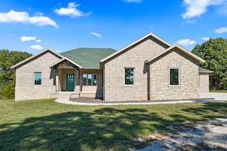 635 Bass Hollow Rd, Galena, MO 65656