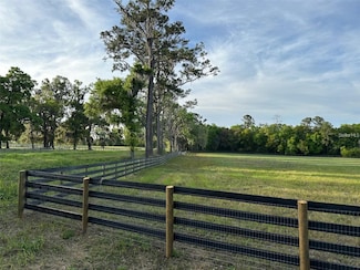 5201 W Hwy 329, Reddick, FL 32686