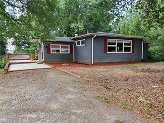 116 Cameron St, Walnut Cove, NC 27052