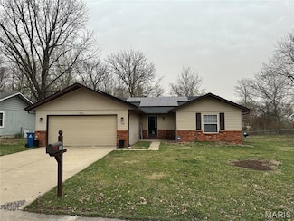 70 Innsbruck Ln, Belleville, IL 62221