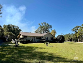 2651 Jay Rd, Brewton, AL 36426