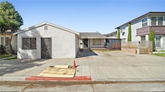 6161 Orange Ave, Long Beach, CA 90805