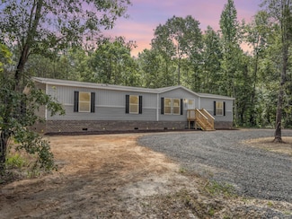 846 Lawyer Ln, Cross, SC 29436