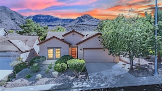 725 Pacific Cascades Dr, Henderson, NV 89012