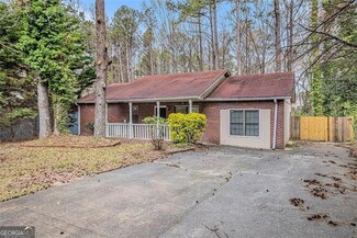 5375 Garvey Dr, Fairburn, GA 30213
