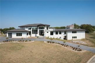 3331 S Saddle Ridge Ct, Independence, MO 64057