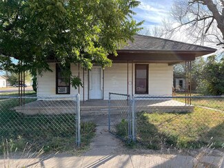 523 N Ellison St, Guymon, OK 73942