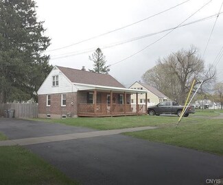 401 Oakwood St, Rome, NY 13440