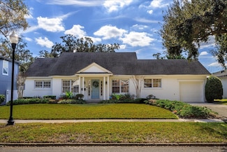 1102 Wilkinson St, Orlando, FL 32803