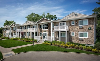 234 River Ave Unit 140, Patchogue, NY 11772