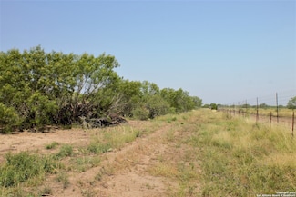 2424 Cr 310 Lot 5, Jourdanton, TX 78026