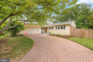 4301 Ivanhoe Place, Alexandria, VA 22304