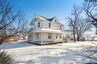 1806 Yankee Ave, New Liberty, IA 52765