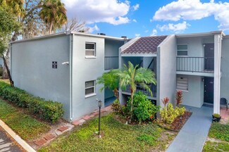 2814 Somerset Park Dr Unit 202, Tampa, FL 33613