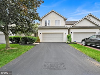 1082 Stillwood Cir, Lititz, PA 17543
