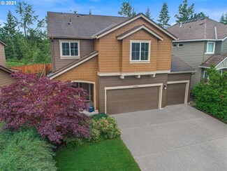 15969 SE Windswept Waters Dr, Damascus, OR 97089