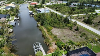 10462 Poughkeepsie Cir, Port Charlotte, FL 33981