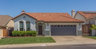2205 Misty Hollow Dr, Rocklin, CA 95765