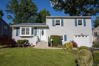 25 Finley Rd, Edison, NJ 08817