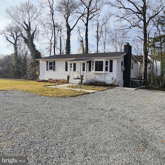17 Elliott Rd, Annapolis, MD 21403