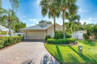 1250 Silverstrand Dr, Naples, FL 34110