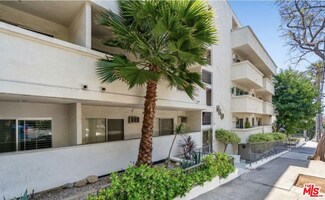 960 Larrabee St Unit 117, West Hollywood, CA 90069