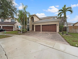 1104 NW 139th Ave, Pembroke Pines, FL 33028