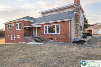 3157 Santee Rd Unit 1, Bethlehem, PA 18020