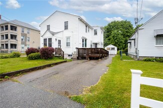 700 Manville Rd, Woonsocket, RI 02895