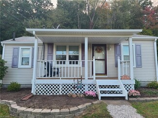 2770 Hickory St, Clinton, OH 44216