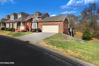 7637 Saint Baron Way Unit 30, Powell, TN 37849