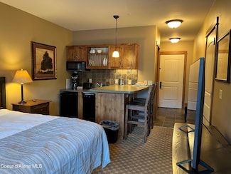 604 Bunker Ave, Kellogg, ID 83837
