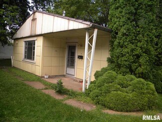 3316 7th Ave, Rock Island, IL 61201