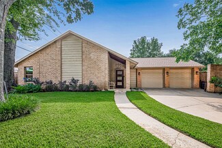 830 Pinesap Dr, Houston, TX 77079