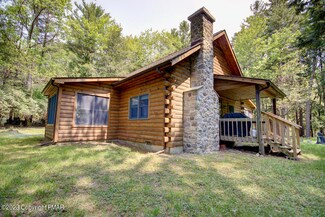 110 Hunt Ave, Mount Pocono, PA 18344