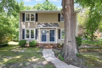 105 N Mason St, Apex, NC 27502