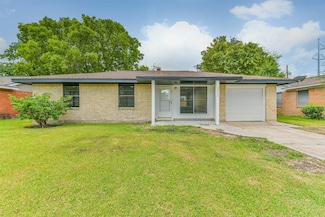 3025 15th Ave N, Texas City, TX 77590
