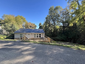 122 Pine St, Huntington, WV 25705