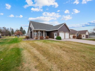 724 Brendan Ct NW, Alexandria, MN 56308