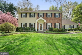 10 Bailey Dr, Washington Crossing, PA 18977