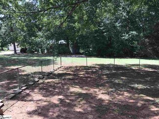 22 Kondros Cir, Greenville, SC 29611