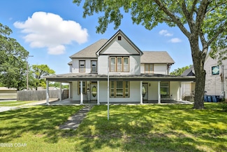 340 W Brook St, Neosho, MO 64850