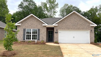 6238 Pisgah Dr NW, Huntsville, AL 35810