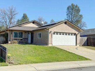 16840 Winchell Dr, Redding, CA 96003