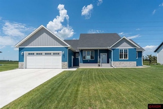 51 51 Prairie Ct, North Mankato, MN 56003